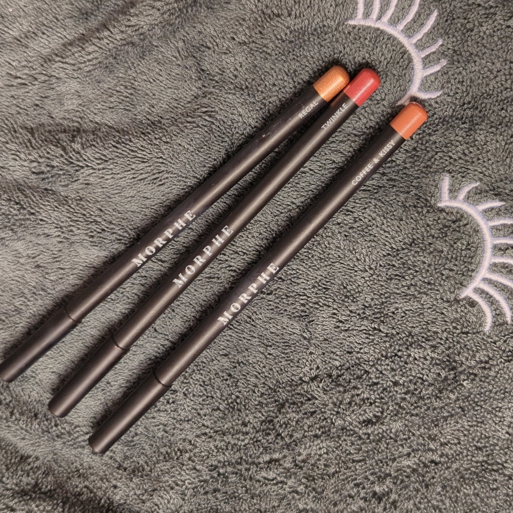 Bundle of 3 pencils